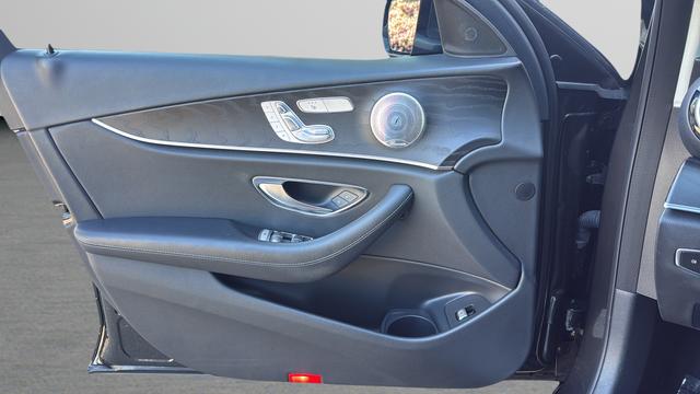 2022 Mercedes-Benz E 350 E 350