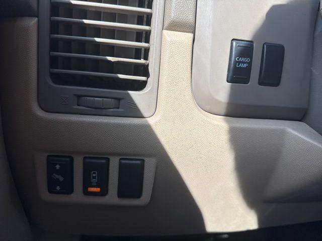 2012 Nissan Titan SL