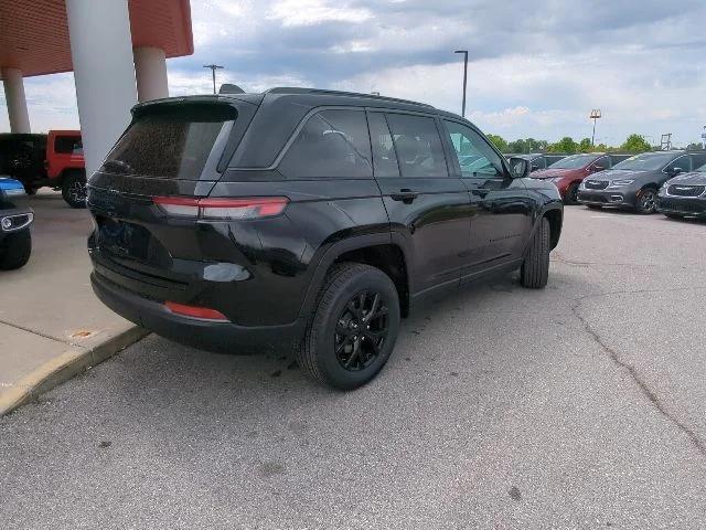 2026 Jeep Grand Cherokee Altitude 4x4