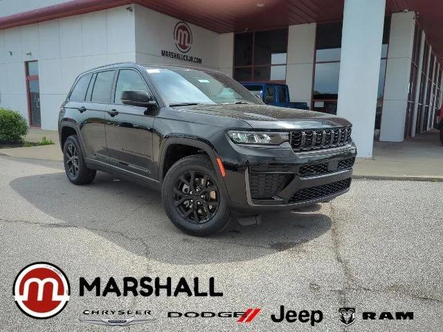 2026 Jeep Grand Cherokee Altitude 4x4 for sale in Crittenden, KY