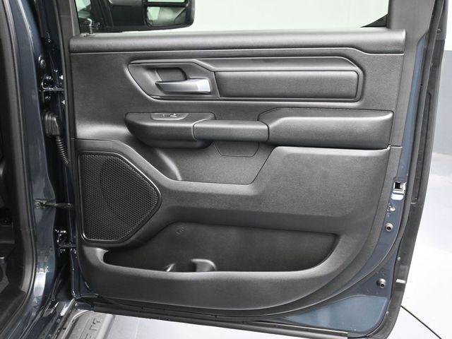 2026 Ram 1500 Express Crew Cab 4x4 57 Box