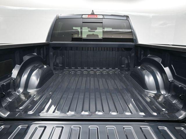 2026 Ram 1500 Express Crew Cab 4x4 57 Box