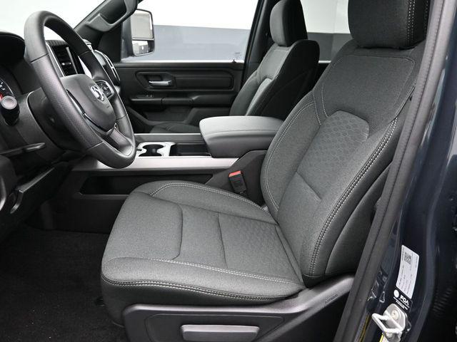 2026 Ram 1500 Express Crew Cab 4x4 57 Box