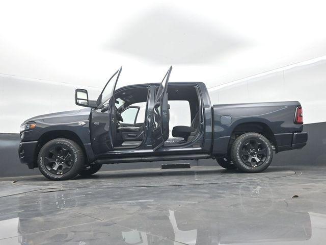 2026 Ram 1500 Express Crew Cab 4x4 57 Box