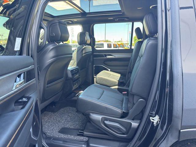 2026 Jeep Grand Wagoneer 4x4