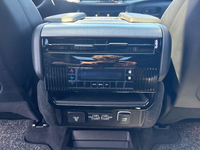 2026 Jeep Grand Wagoneer 4x4