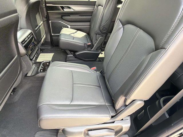 2026 Jeep Grand Wagoneer Limited Altitude 4x4