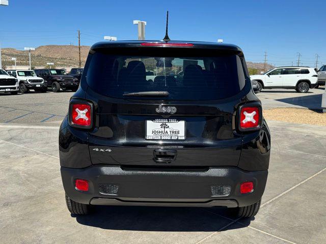 2023 Jeep Renegade Latitude 4x4