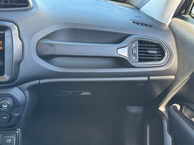 2023 Jeep Renegade Latitude 4x4