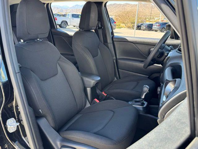 2023 Jeep Renegade Latitude 4x4