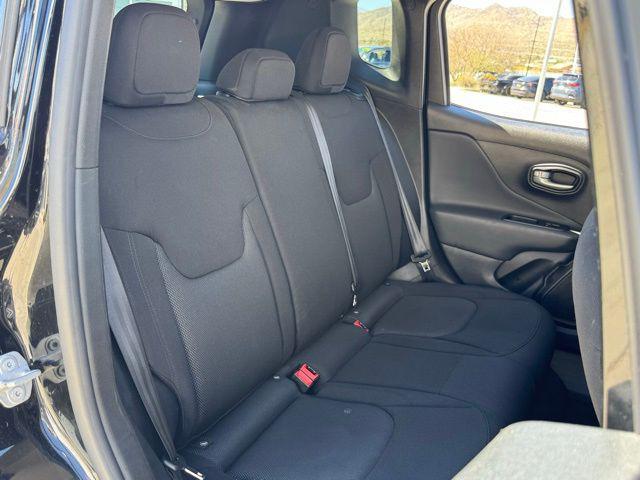 2023 Jeep Renegade Latitude 4x4