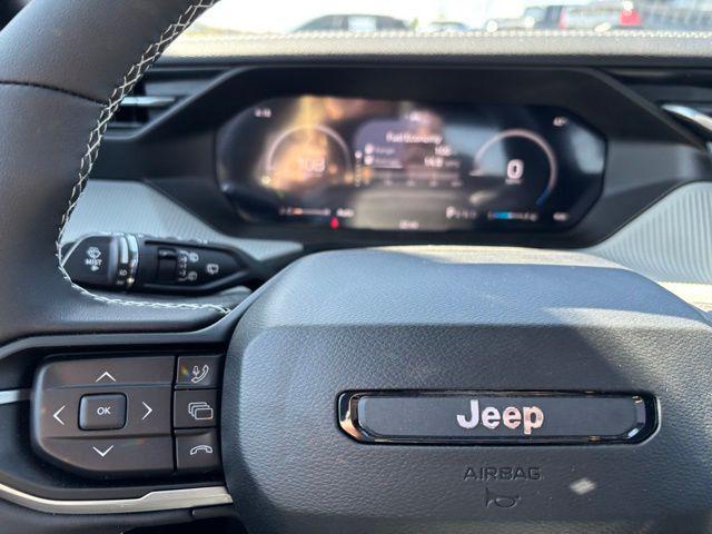 2026 Jeep Cherokee Laredo 4x4