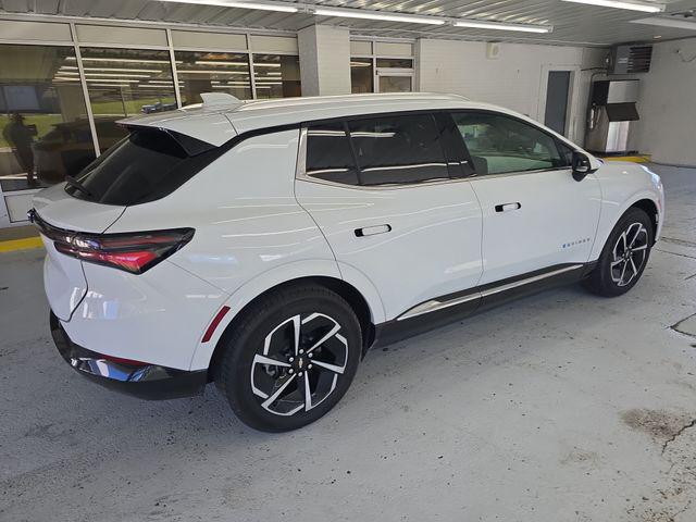 2025 Chevrolet Equinox LT 2