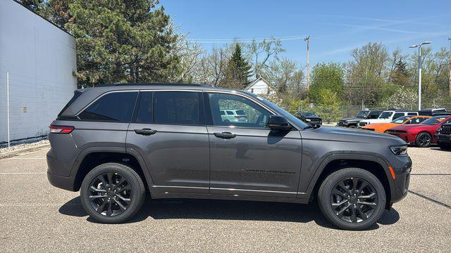 2026 Jeep Grand Cherokee Limited Reserve