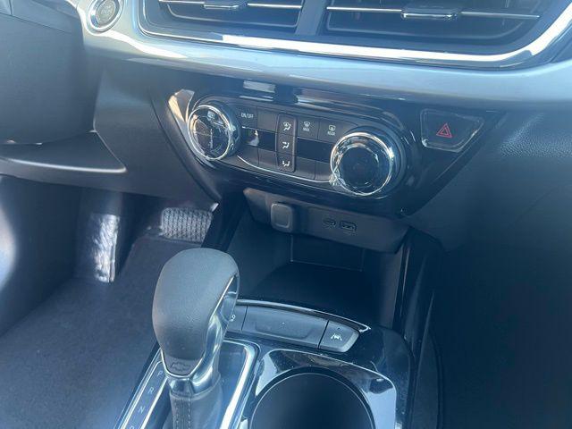 2026 Chevrolet Trax FWD LT