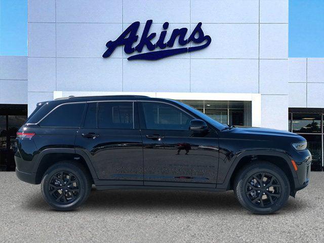 2026 Jeep Grand Cherokee GRAND CHEROKEE LAREDO ALTITUDE 4X2 2026 Jeep Grand Cherokee GRAND CHEROKEE LAREDO ALTITUDE 4X2