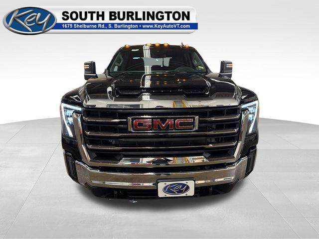 2026 GMC Sierra 2500HD Crew Cab, Standard Bed, SLE, 4WD