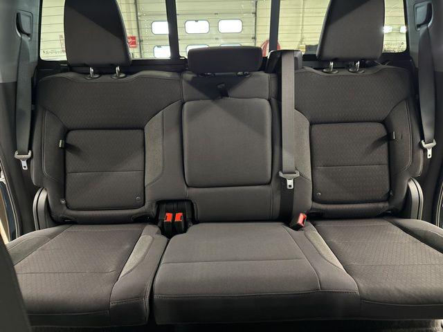 2026 GMC Sierra 2500HD Crew Cab, Standard Bed, SLE, 4WD