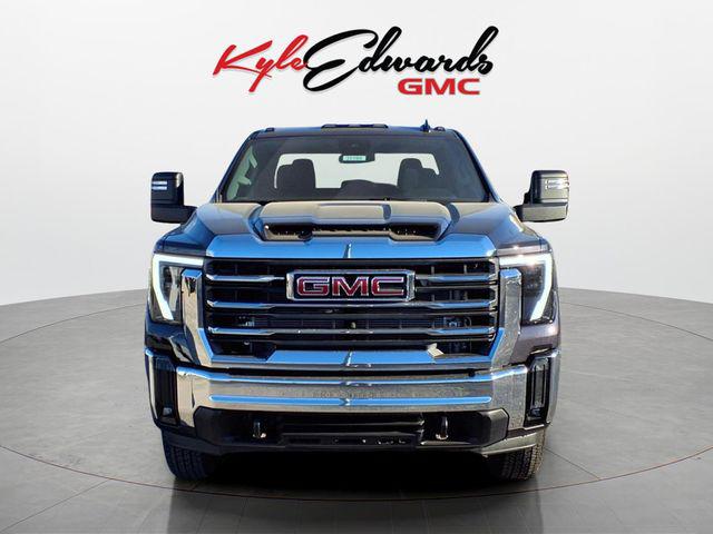2026 GMC Sierra 3500HD Crew Cab, Long Bed, SLE Dual Rear Wheel, 4WD
