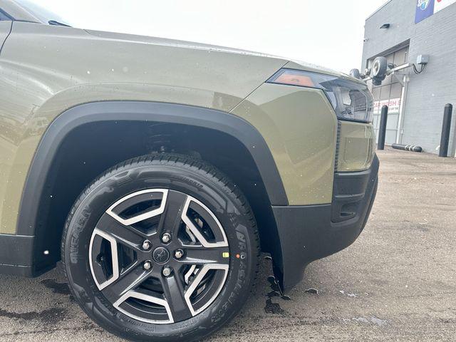 2026 Jeep Cherokee Laredo 4x4