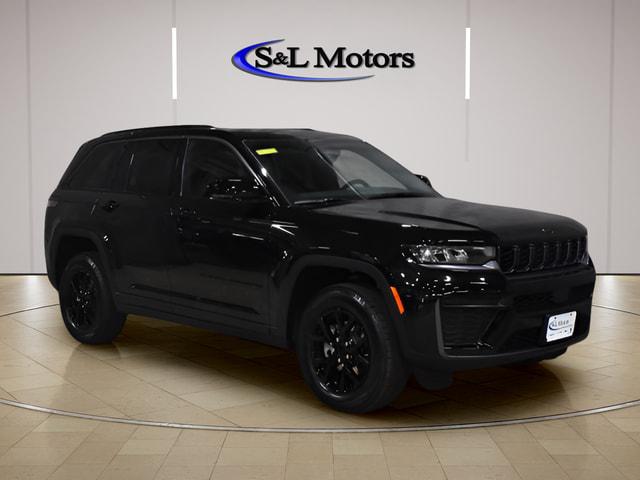 2026 Jeep Grand Cherokee Altitude 4x4 for sale in Pulaski, WI
