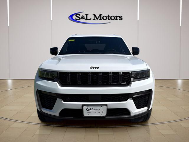 2026 Jeep Grand Cherokee 85th Anniversary Edition