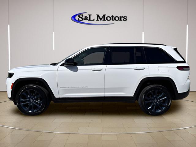 2026 Jeep Grand Cherokee 85th Anniversary Edition