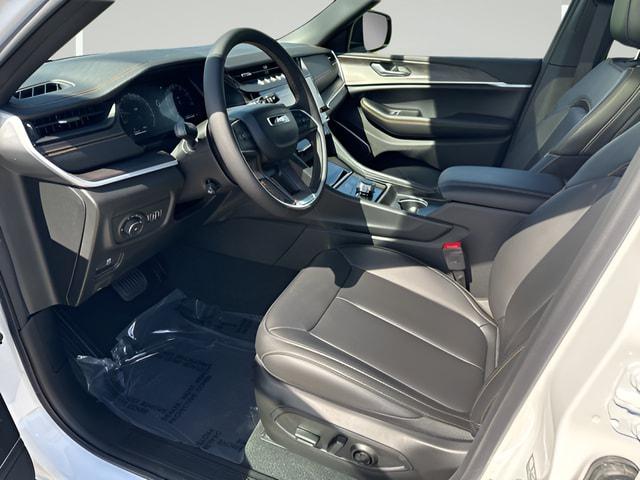 2026 Jeep Grand Cherokee 85th Anniversary Edition