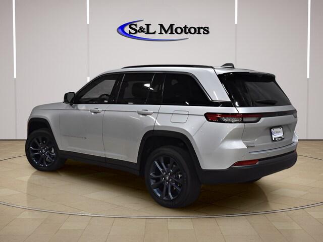 2026 Jeep Grand Cherokee 85th Anniversary Edition