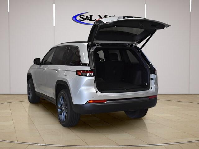 2026 Jeep Grand Cherokee 85th Anniversary Edition