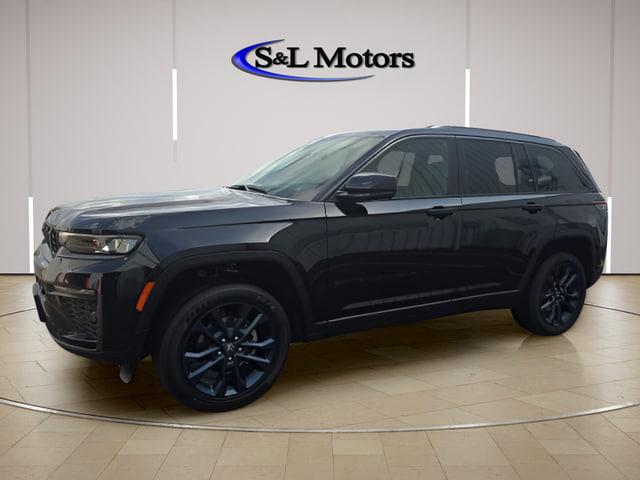 2026 Jeep Grand Cherokee 85th Anniversary Edition