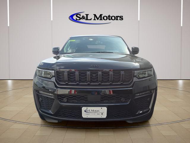 2026 Jeep Grand Cherokee 85th Anniversary Edition