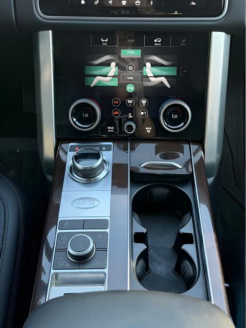 2020 Land Rover Range Rover P525 HSE