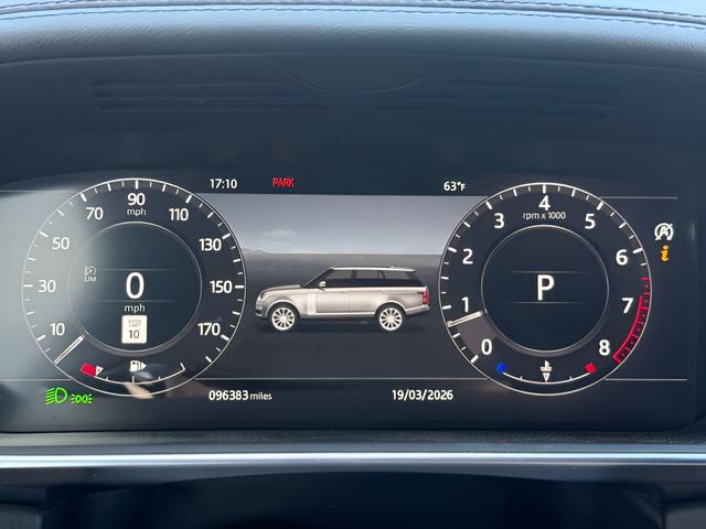 2020 Land Rover Range Rover P525 HSE