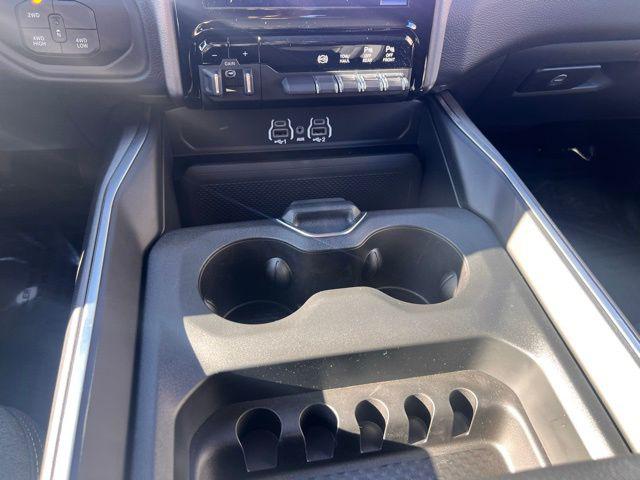 2026 Ram 2500 Big Horn Crew Cab 4x4 6'4" Box
