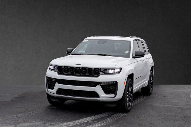 2026 Jeep Grand Cherokee GRAND CHEROKEE LIMITED RESERVE 4X4