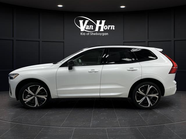 2025 Volvo XC60 B5 Ultra