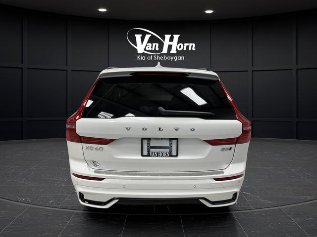 2025 Volvo XC60 B5 Ultra