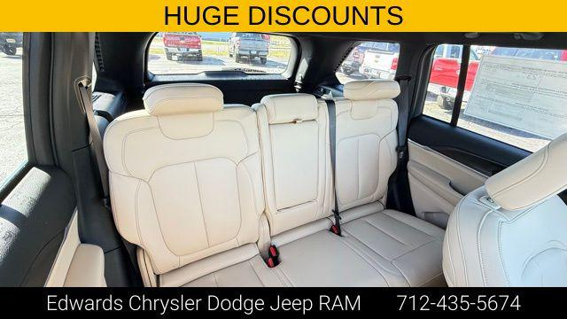 2026 Jeep Grand Cherokee Limited 4x4