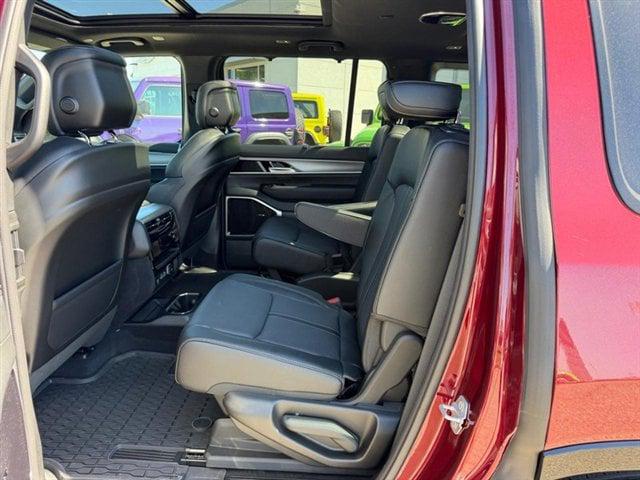 2026 Jeep Grand Wagoneer Limited Reserve 4x4