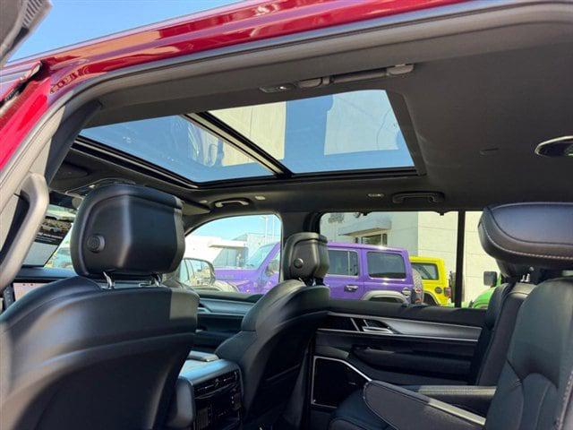 2026 Jeep Grand Wagoneer Limited Reserve 4x4