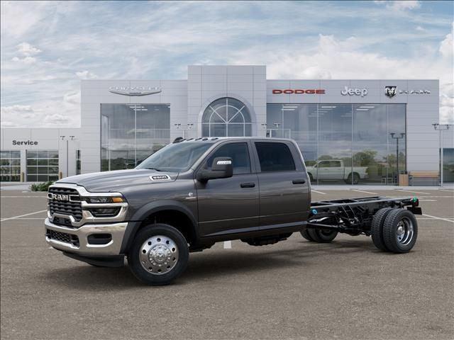 2026 RAM 5500 Chassis RAM 5500 TRADESMAN CHASSIS CREW CAB 4X4 84 CA