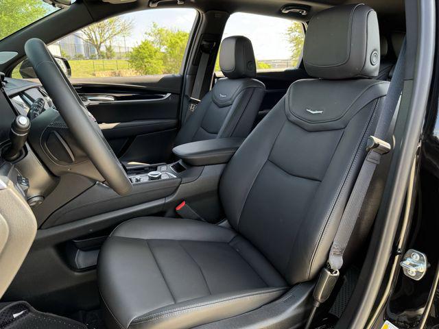2026 Cadillac XT5 Premium Luxury FWD
