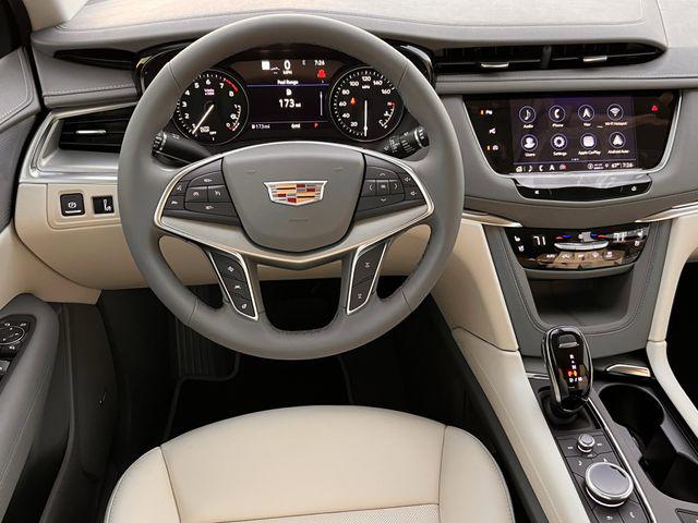 2026 Cadillac XT5 Premium Luxury FWD