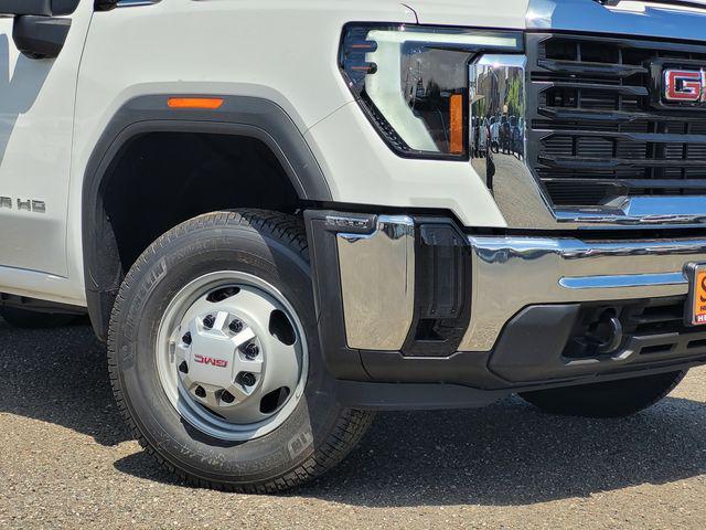 2026 GMC Sierra 3500HD Pro