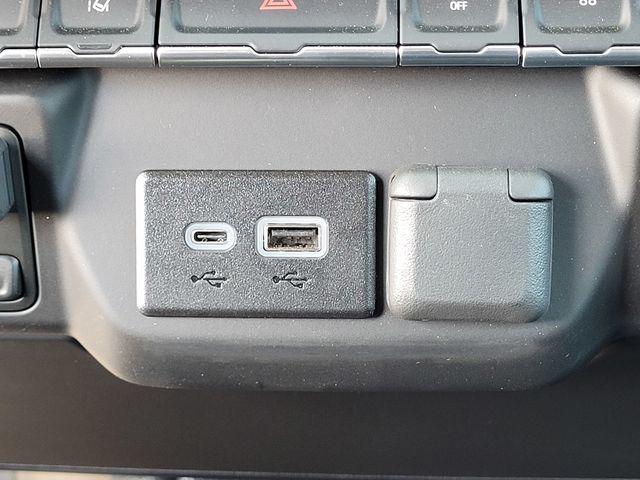 2026 GMC Sierra 3500HD Pro