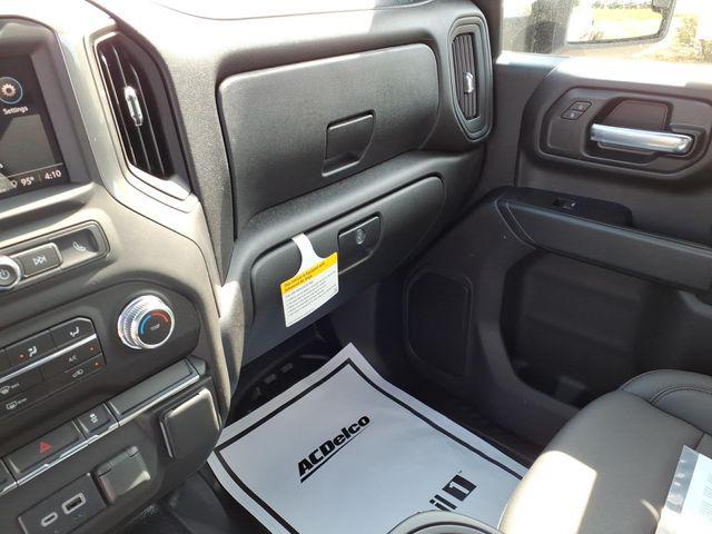 2026 GMC Sierra 3500HD Pro