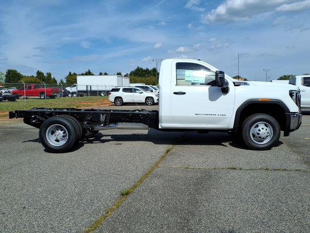 2026 GMC Sierra 3500HD Pro