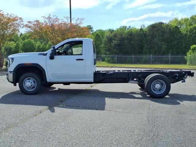 2026 GMC Sierra 3500HD Pro