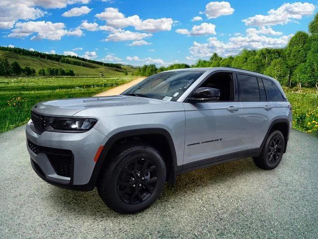 2026 Jeep Grand Cherokee GRAND CHEROKEE LAREDO ALTITUDE 4X2
